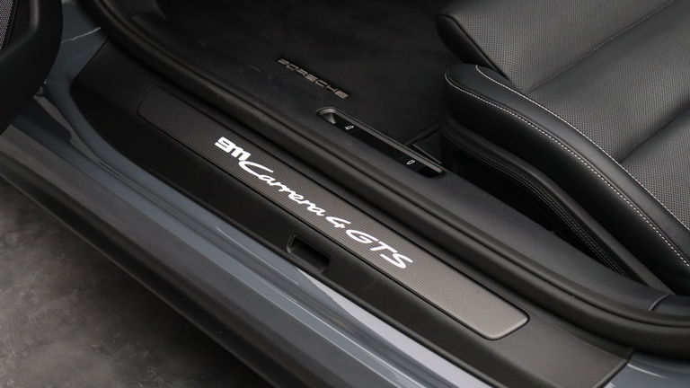 Porsche 992.2 Carrera 4 GTS