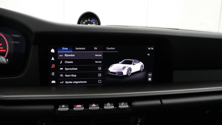 Porsche 992.2 Carrera 4 GTS