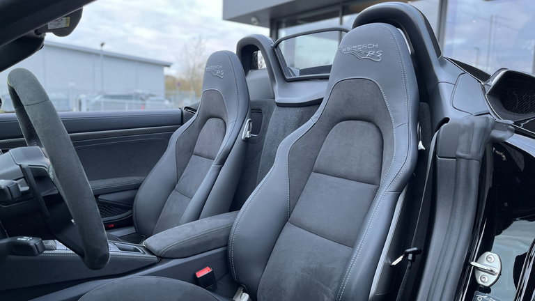 Porsche 718 Spyder RS