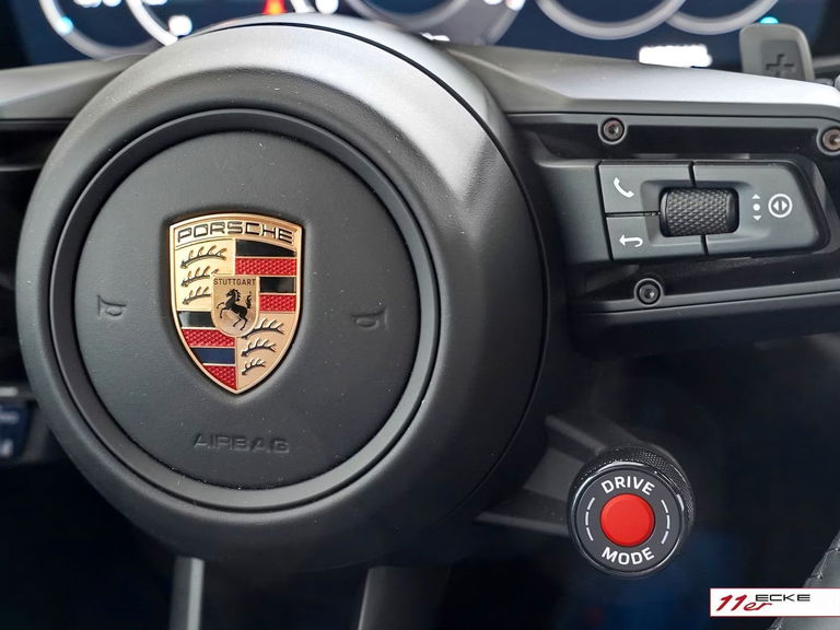 Porsche 992.2 Carrera