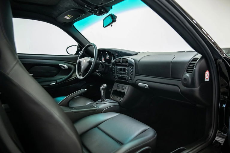 Porsche 996.2 Carrera 4S