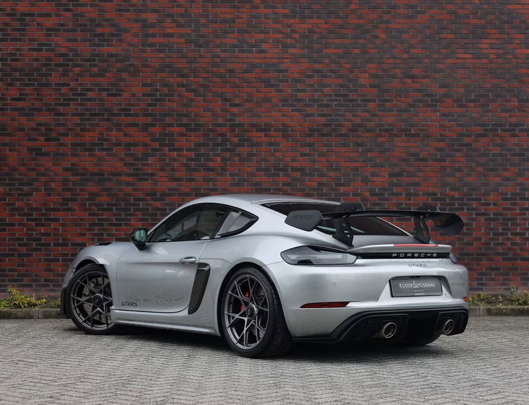 Porsche 718 Cayman GT4 RS