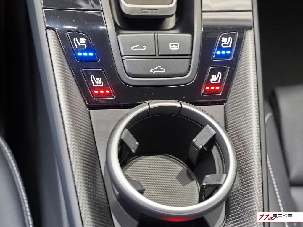 Porsche 992.2 Carrera