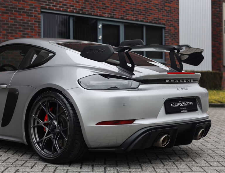 Porsche 718 Cayman GT4 RS