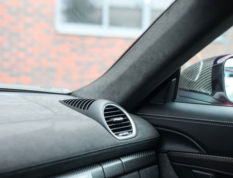 Porsche 718 Cayman GT4 RS