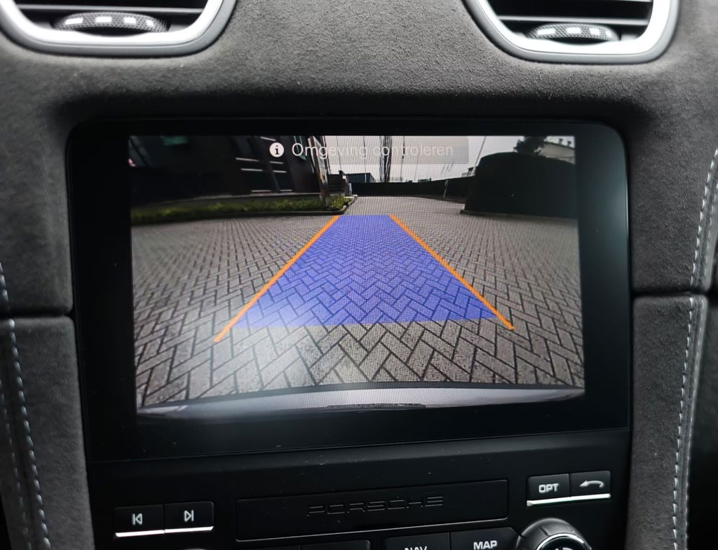 Porsche 718 Cayman GT4 RS