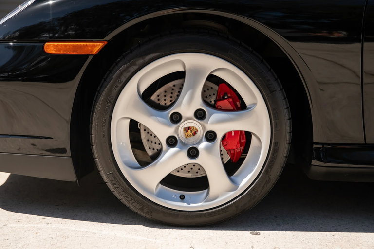 Porsche 996.2 Carrera 4S