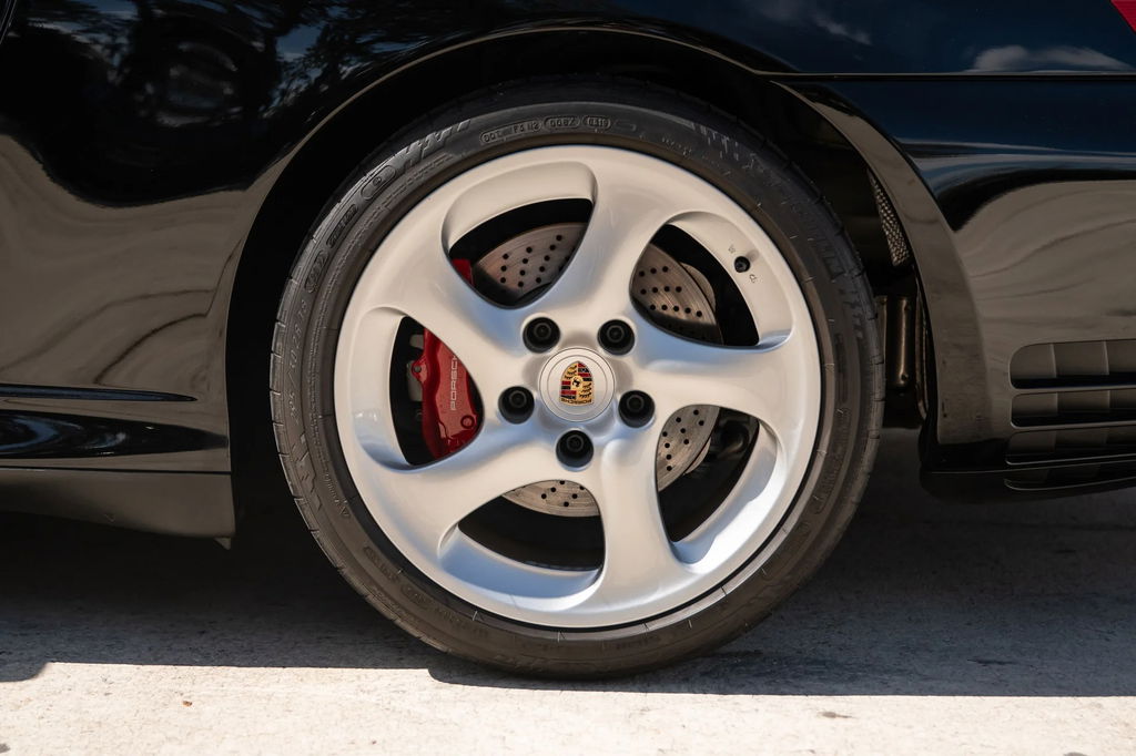 Porsche 996.2 Carrera 4S