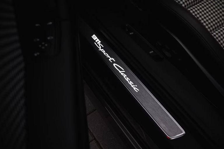 Porsche 992 Sport Classic