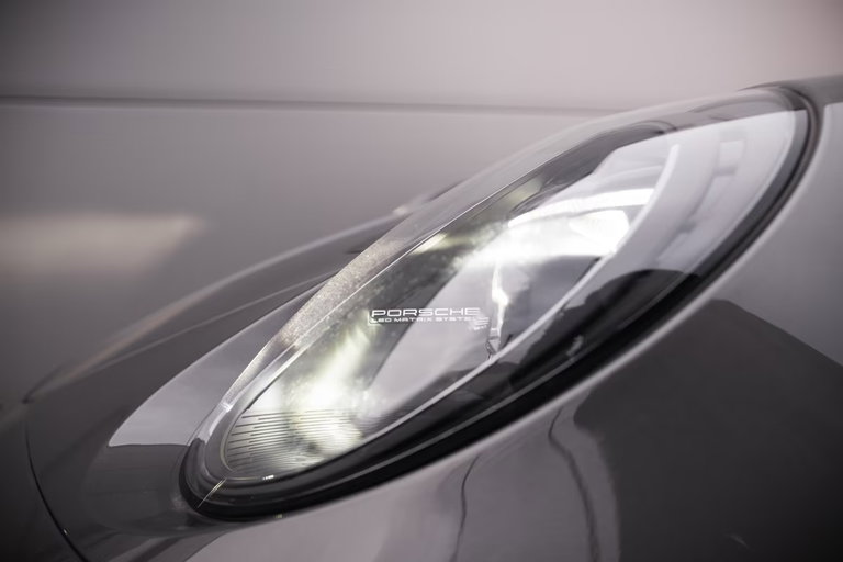 Porsche 992 Sport Classic
