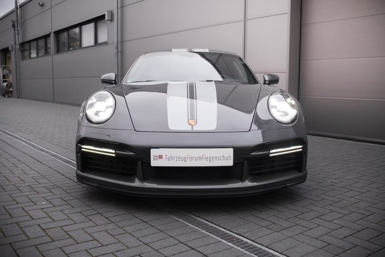 Porsche 992 Sport Classic