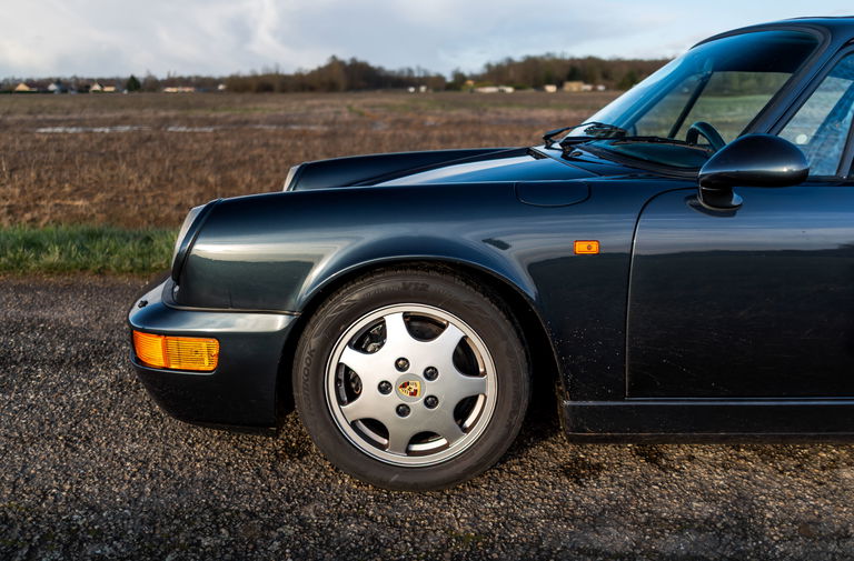 Porsche 964 Carrera 2