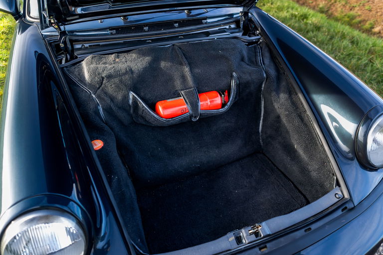 Porsche 964 Carrera 2