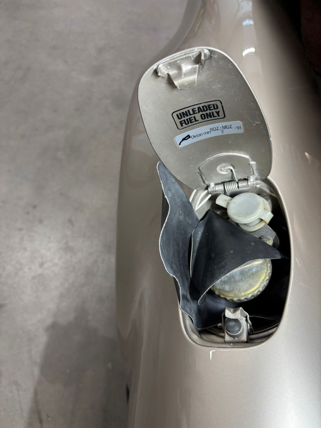 Porsche 911 Turbo 3.3 (US)