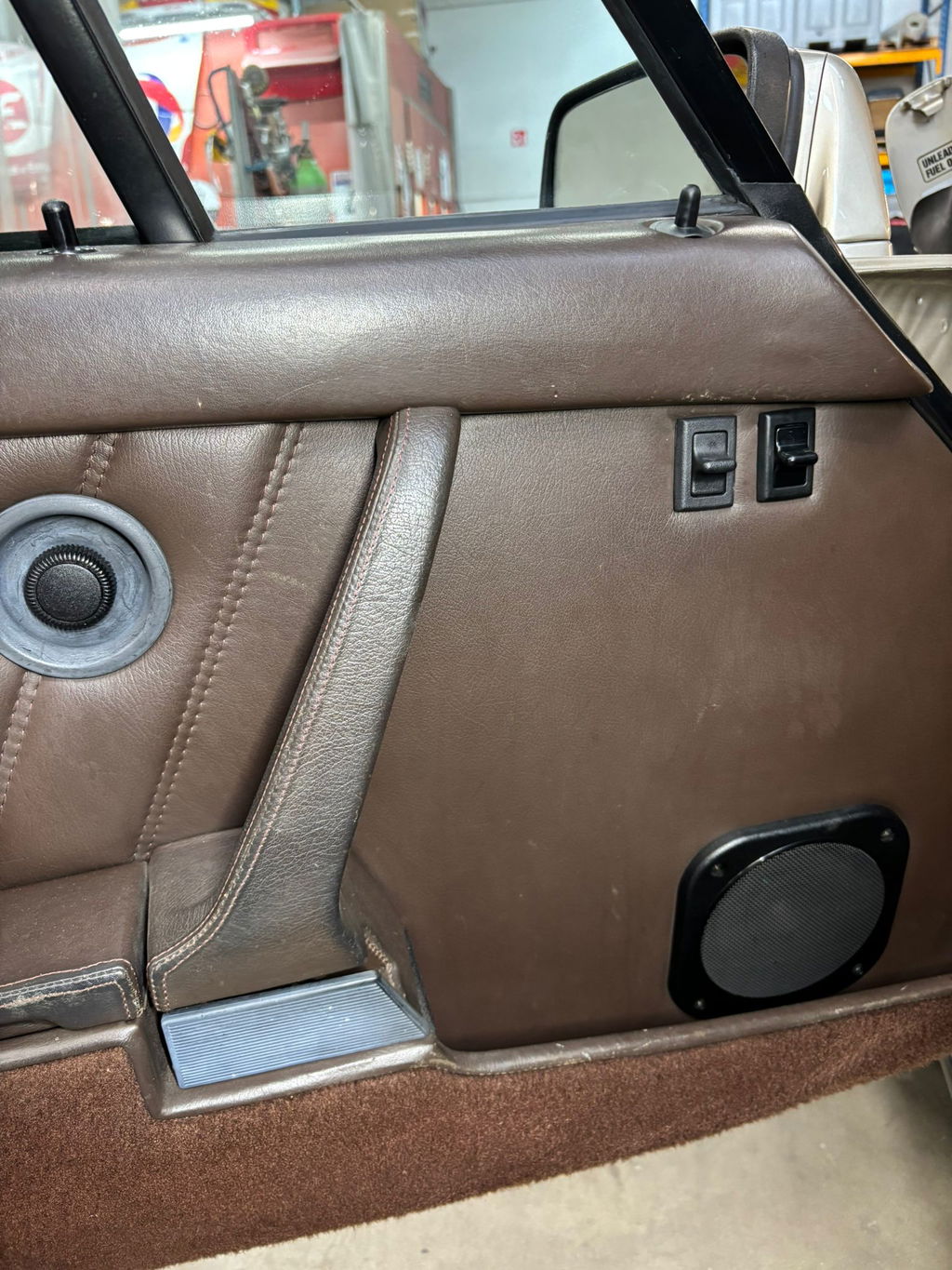 Porsche 911 Turbo 3.3 (US)