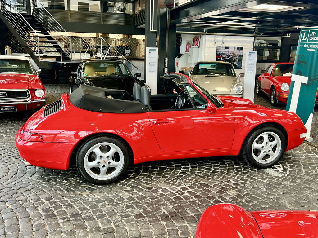 Porsche 993 Carrera