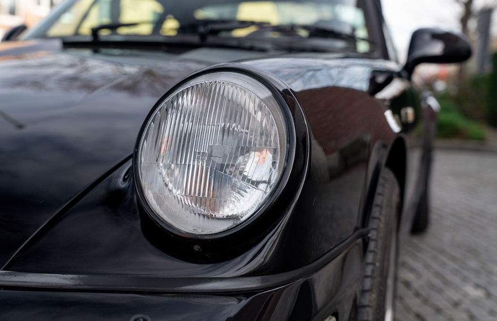 Porsche 964 Carrera 4