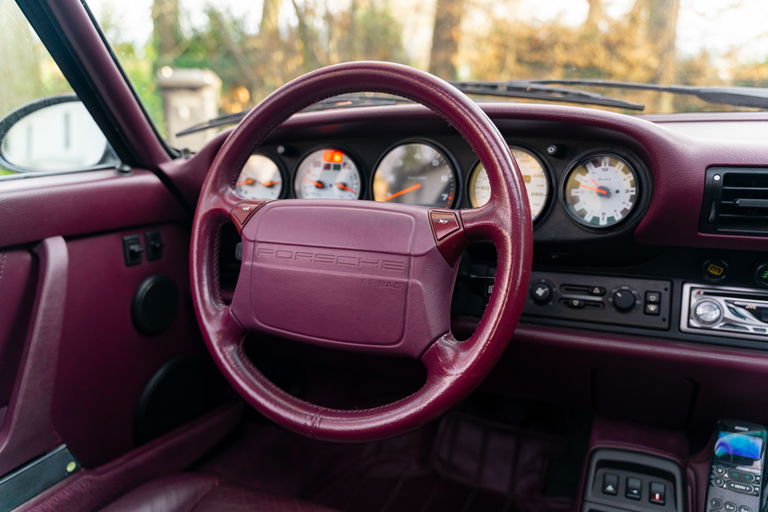 Porsche 964 Carrera 4