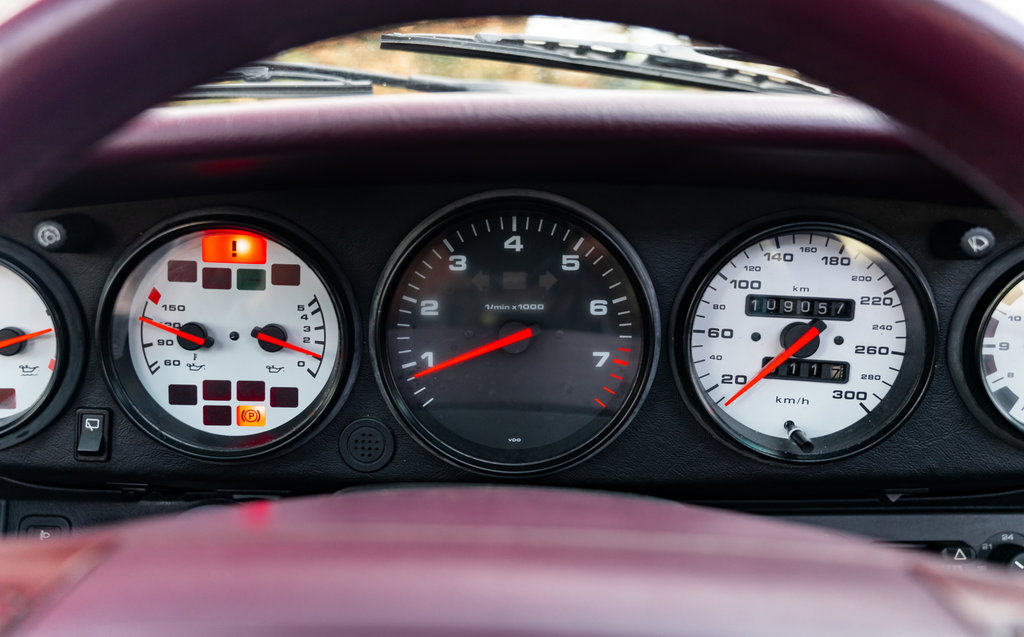 Porsche 964 Carrera 4