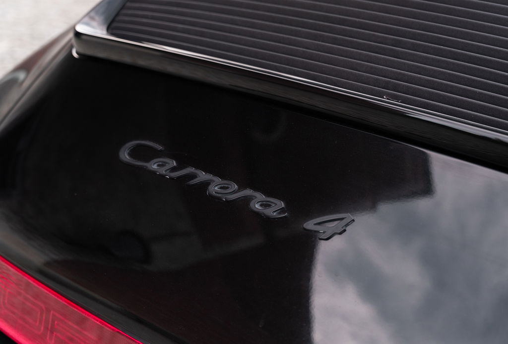 Porsche 964 Carrera 4