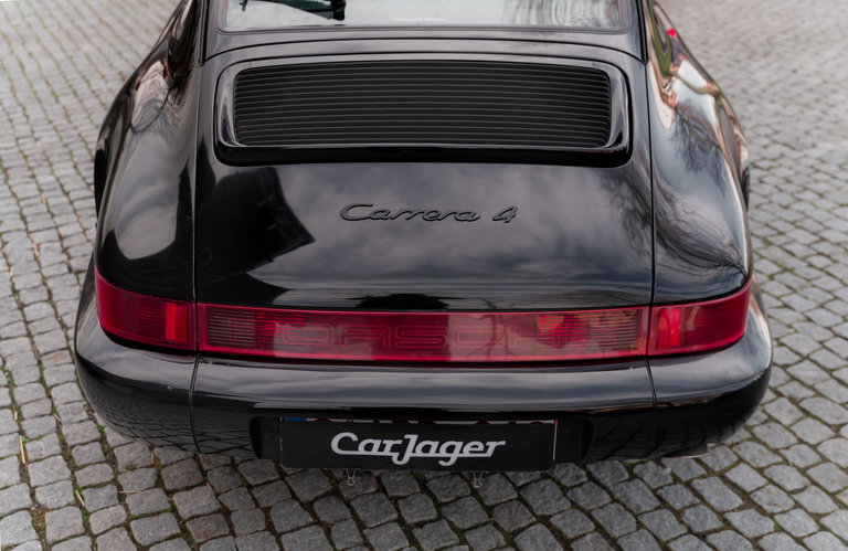 Porsche 964 Carrera 4
