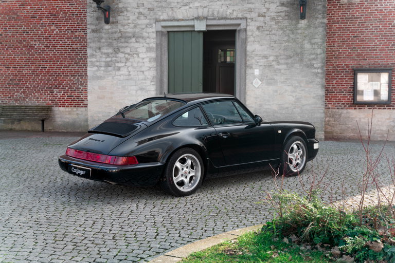 Porsche 964 Carrera 4