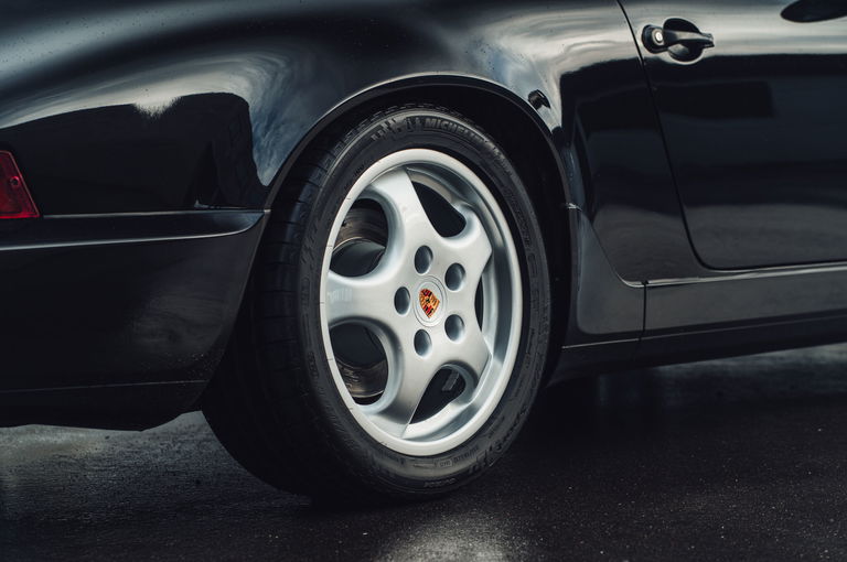 Porsche 964 Carrera 2