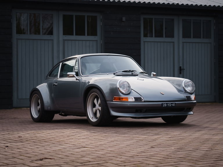 Porsche 911 Backdate