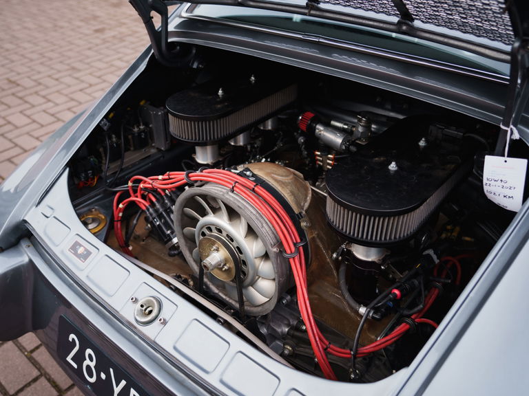 Porsche 911 Backdate