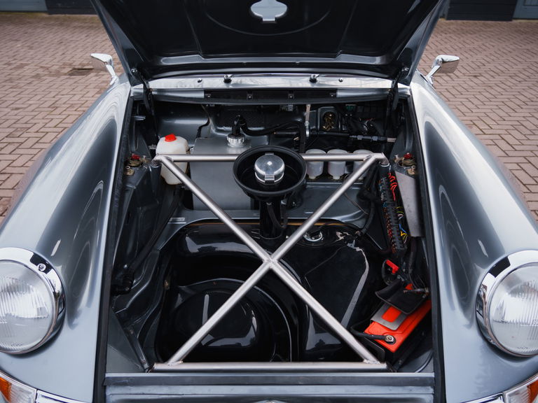 Porsche 911 Backdate