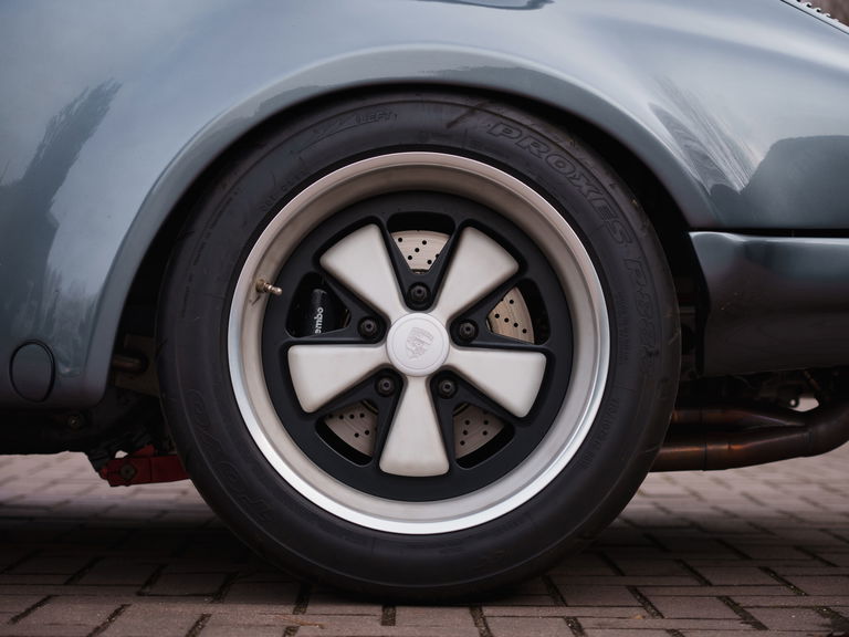 Porsche 911 Backdate