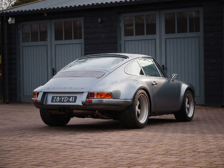 Porsche 911 Backdate