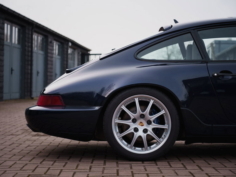 Porsche 964 Carrera 4