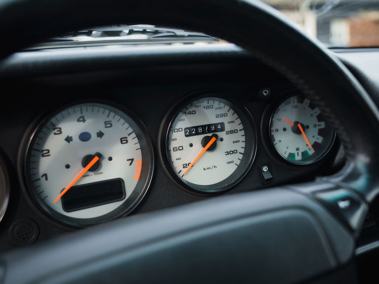 Porsche 964 Carrera 4