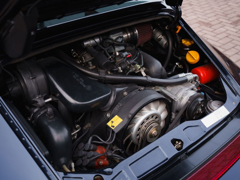Porsche 964 Carrera 4