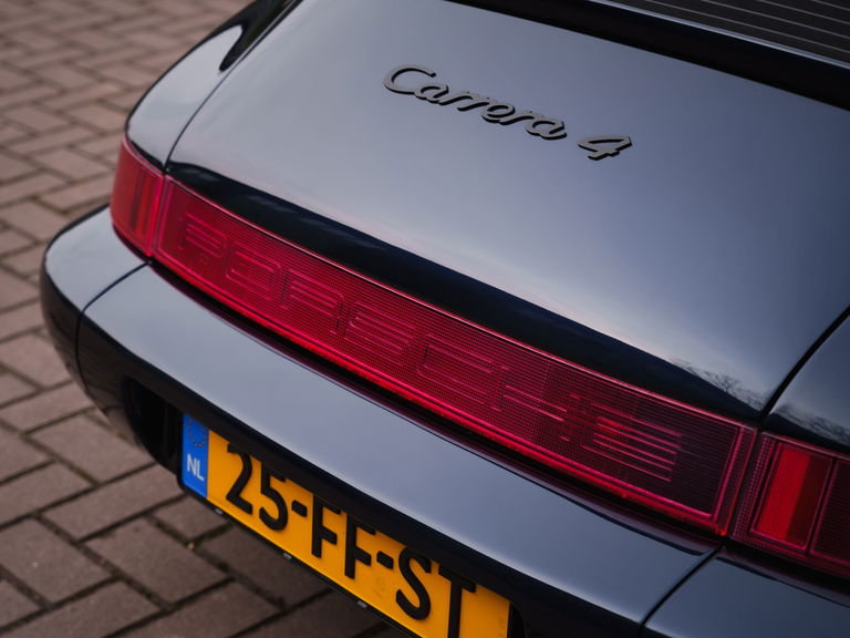 Porsche 964 Carrera 4
