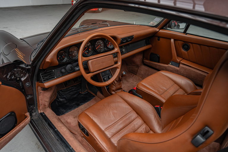 Porsche 911 Turbo 3.3