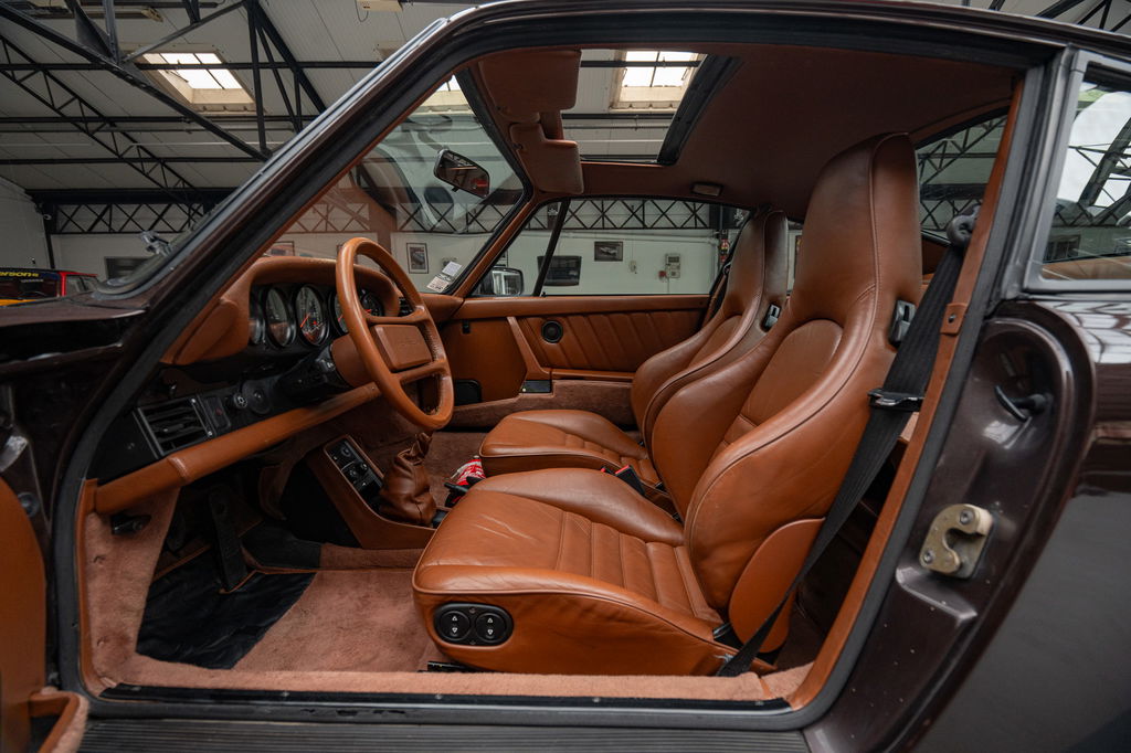 Porsche 911 Turbo 3.3