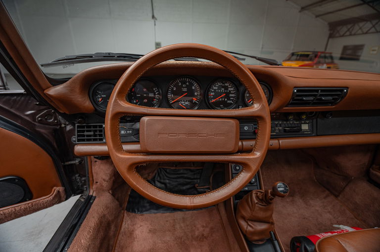 Porsche 911 Turbo 3.3