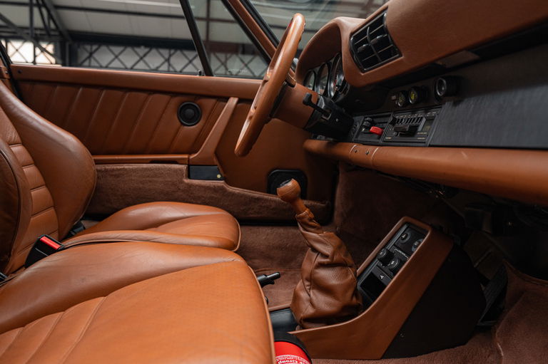 Porsche 911 Turbo 3.3