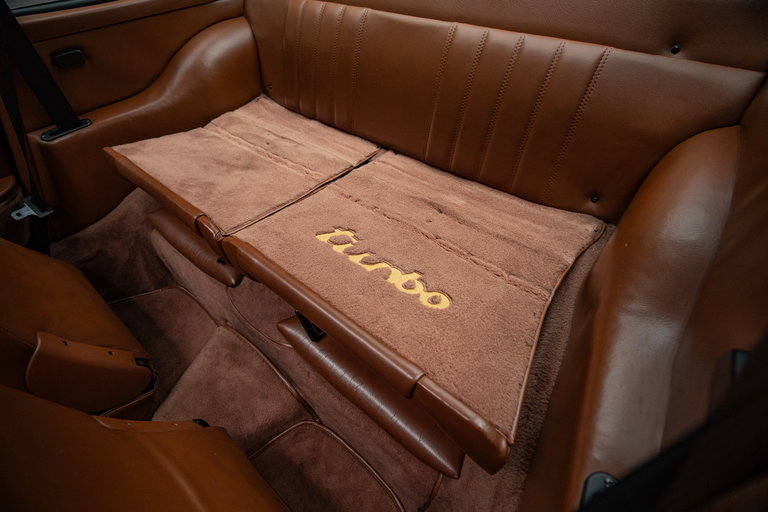 Porsche 911 Turbo 3.3