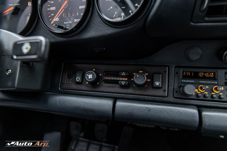 Porsche 964 Carrera RS