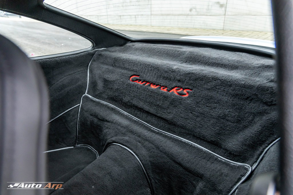 Porsche 964 Carrera RS