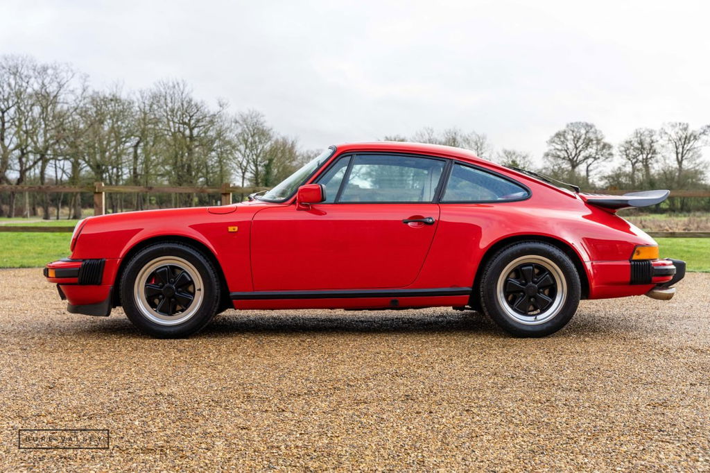 Porsche 911 Carrera 3.2