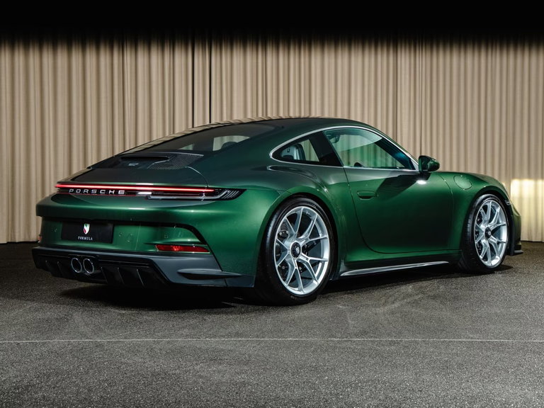 Porsche 992 GT3 Touring