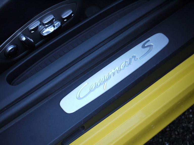 Porsche 981 Cayman S