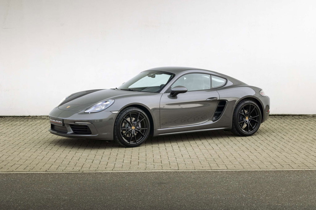 Porsche 718 Cayman