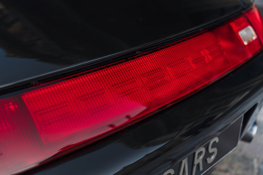 Porsche 993 Carrera 4