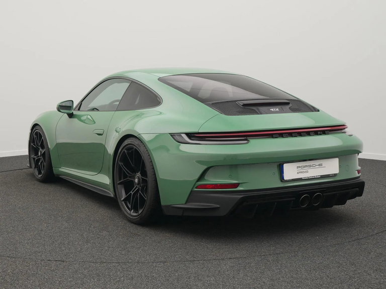 Porsche 992 GT3 Touring