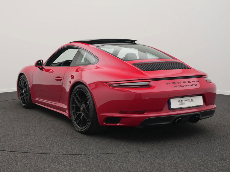 Porsche 991.2 Carrera GTS